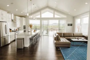 Stunning Riverfront home- River access with Hot Tub & Game Room! - Image 3