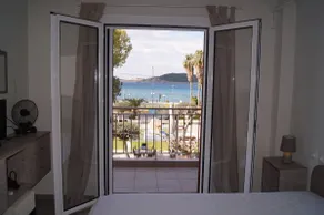Sea Side Apartment - Image 4