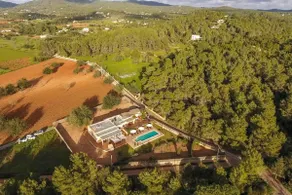 Shavasana - Bohemian Villa for Large Groups - Image 3