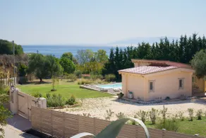 Driftwood Villas es una villa ecológica con piscina privada, a 3 minutos a pie de la playa. - Image 5