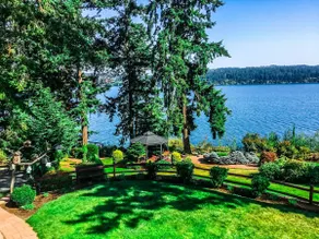 Harbor Hideaway Waterfront Home - Image 4