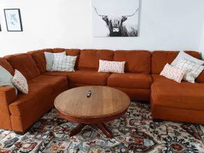 Rare 3BR Home w/ 2 Kings, Garage, 15 min to DT PDX - Image 3
