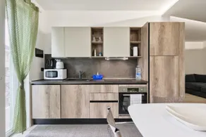 NEW Aurora House +SANITIZED+ parking - Image 4