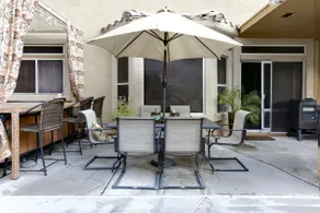 Private Guest House - Image 5