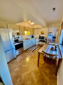 Zion Riverfront Retreat/Walkout BSMT Apt/Top Views - Image 5