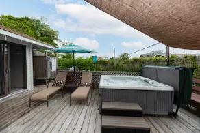 The Pink Sandbox with Hot Tub & Pool - Image 4