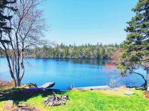 Private Lakefront | Dock & Fire Pit | Halifax - Image 2