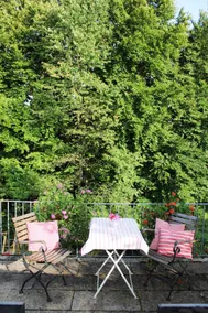 Apartment with roof terrace on the edge of the forest of Starnberg - Image 4