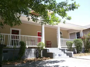 Eclectic Apt in West Midtown ATL - Image 3