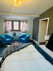 Spacious guest suite in Denver’s best neighborhood - Image 5