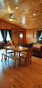 Hardwood Lodge - Image 4