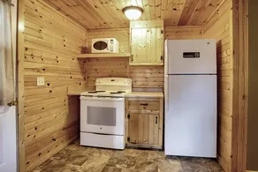 Cozy River Cabin w/ Loft & Screened Porch - Image 5