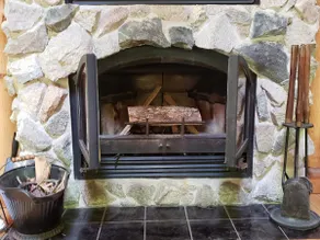 Off Grid, Rustic Log Cabin, Sauna and stream - Image 3