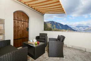 Private house with amazing view - Image 2