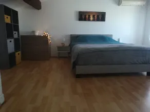 40 m2 Duplex near Place François 1er Cognac - Image 4