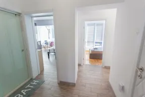 Cozy modern apartment in Gabrovo/WiFi/free parking - Image 4