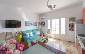 Center of island views, entire house, Casa Anna - Image 3