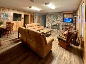 Relax at The Back Porch Retreat - Image 3