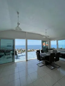 Apartments on the Adriatic coast - Image 2