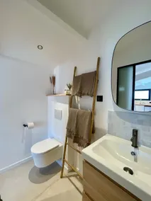 Large renovated studio, with patio, heart of the village - Image 3