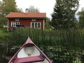 Cozy cottage with canoe and fishing im the river - Image 3