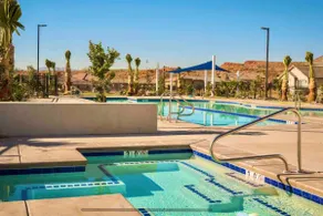 HEATED POOL★HOT TUB★FREE PARK PASS★PERFECT LOCATION - Image 2