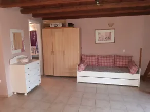 Nikis place - Image 3