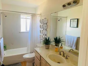 Escape to Ocean Views Retreat - Image 5