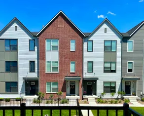 #IndyJungleHaus | Modern Townhome on Monon Trail! - Image 3