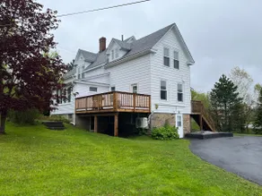 'The Big House' - Image 4