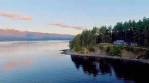 Oceanfront Luxury Guest Suite and Sauna in a Rustic Natural setting - Image 5