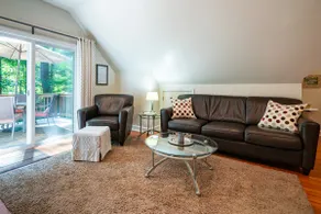 Private guesthouse near airport, RTP & Brier Creek - Image 5