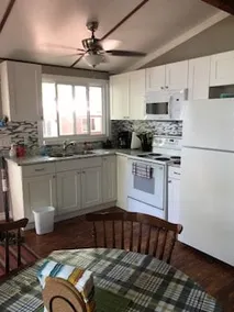 Shallow Shore Cottage - Image 4