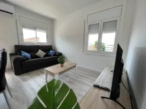 Beautiful penthouse, completely renovated, on the beach. - Image 4