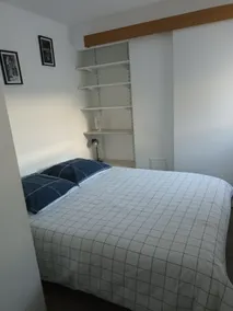 Apartment 2 minutes from train station with free private parking - Image 4
