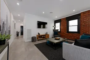 Designer Living within Historic Art Deco Building - Image 3