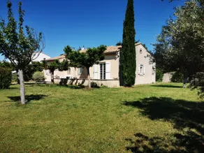 Spacious house at the gates of the Luberon - Image 3