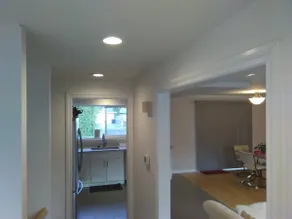 Elegant home in Redmond - ready to relax - Image 4