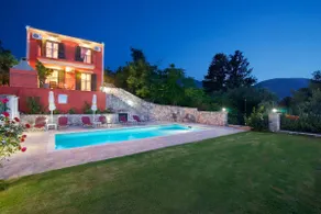SUPERBE VILLA AVEC PISCINE PRIVÉE SITUATION CALME WIFI ET BARBEQUE - Image 2