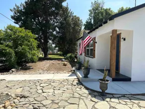 College Cottage between Claremont College and ULV - Image 5