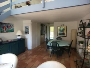 House in quiet residence + swimming pool - Image 4