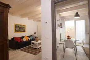 Happy House - Image 5