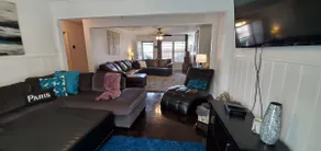 NEWLY Remodeled Sleeps 16/2 Queen,3 Full, 4 Twin - Image 3