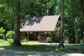 Eagles Rest- Peaceful Rustic Cabin - Image 2