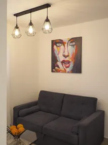 Studio Ariana 2 - Image 3