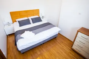 Orange Apartment in Wieliczka - Image 5