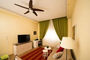 Rox Central Apartments 2 - Image 2