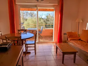 Provencal Cottage in the Olive Region of Nyons - Image 4