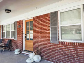 Bristow Bungalow - Image 2