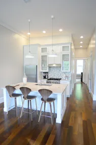 Bijou Apartment - Image 2